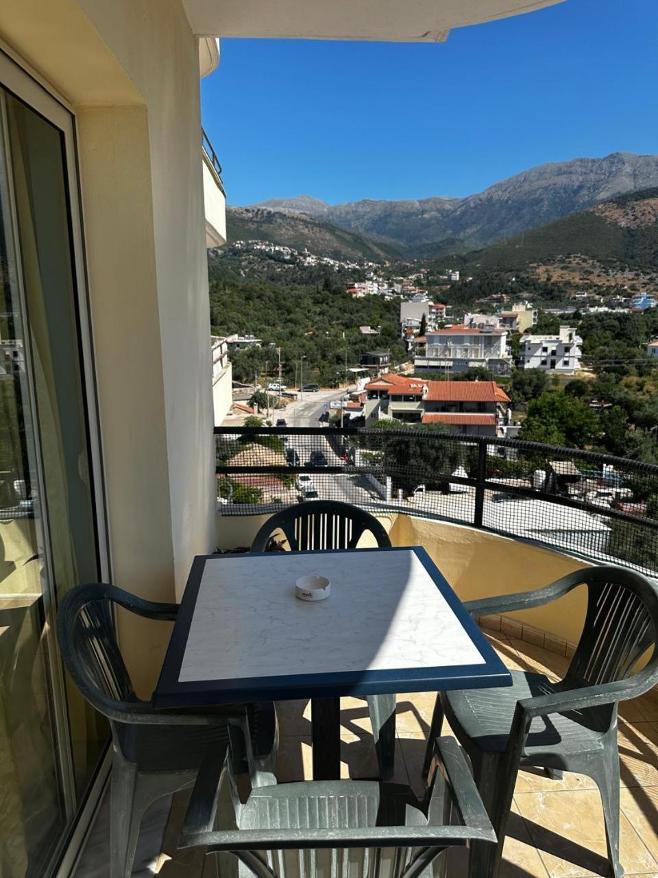 Boni Apartments Himare Exterior foto